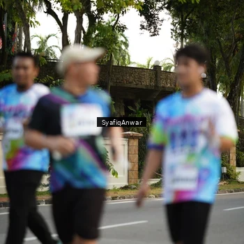 Runner Photo 8399879