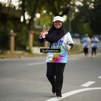 Runner Photo 8399891