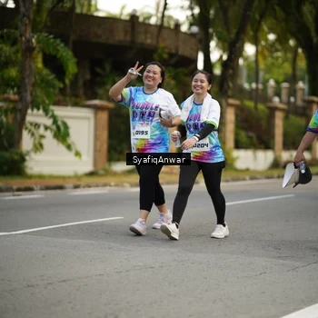 Runner Photo 8399895