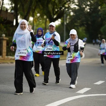 Runner Photo 8399917