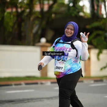 Runner Photo 8399920