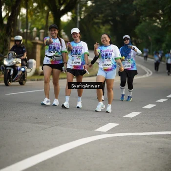 Runner Photo 8399932