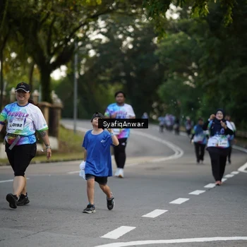 Runner Photo 8399958