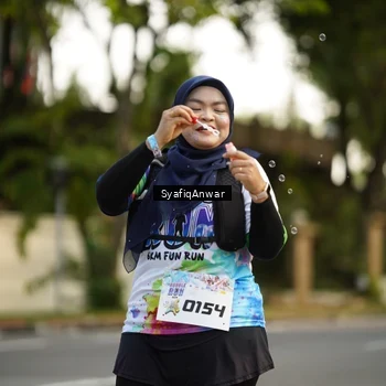 Runner Photo 8399968