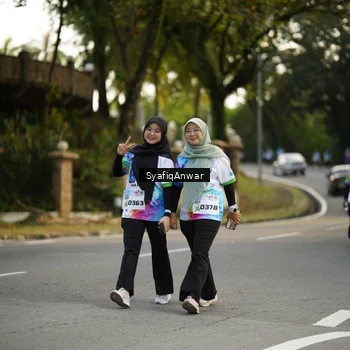 Runner Photo 8399972