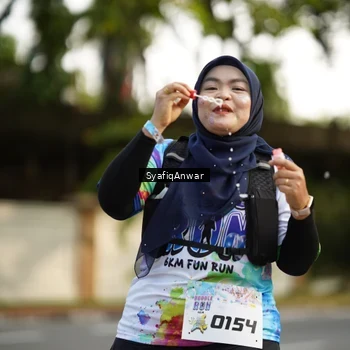 Runner Photo 8399974