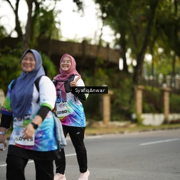 Runner Photo 8399980