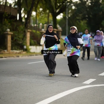 Runner Photo 8399984