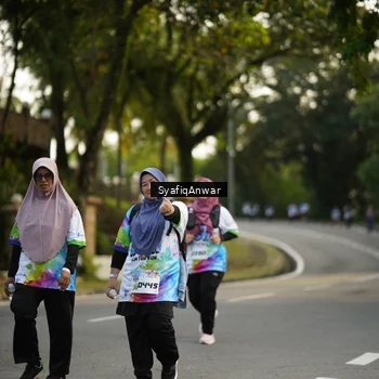 Runner Photo 8399988