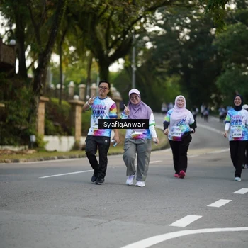 Runner Photo 8399989
