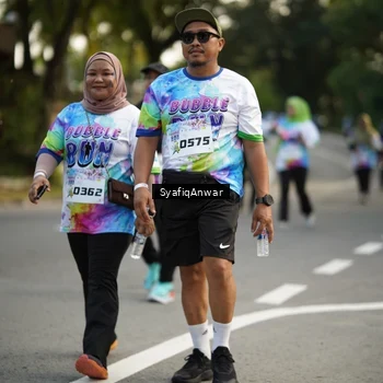 Runner Photo 8400010