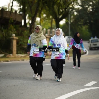Runner Photo 8400026