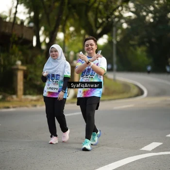 Runner Photo 8400027