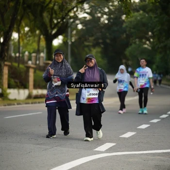Runner Photo 8400028