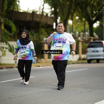 Runner Photo 8400057