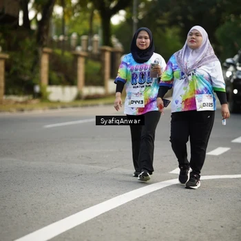 Runner Photo 8400087