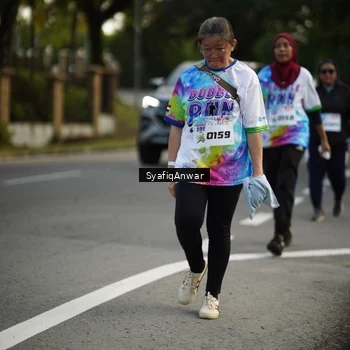 Runner Photo 8400092