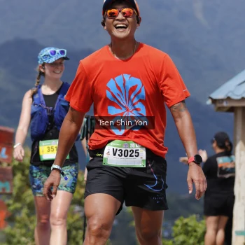 Runner Photo 84001