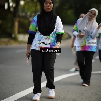 Runner Photo 8400102