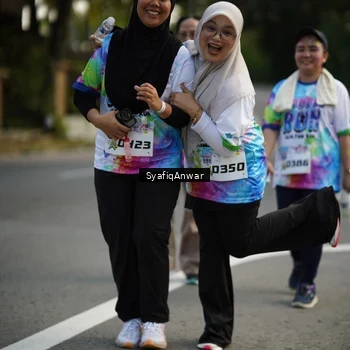 Runner Photo 8400104
