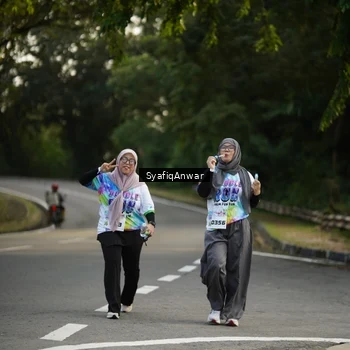 Runner Photo 8400138