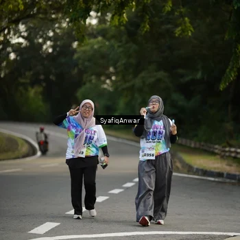 Runner Photo 8400140