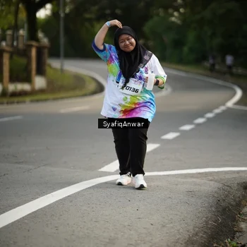 Runner Photo 8400142