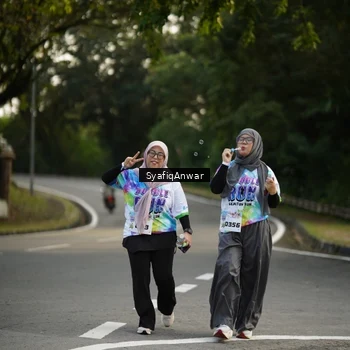 Runner Photo 8400143