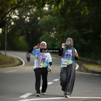 Runner Photo 8400154