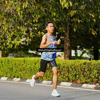 Runner Photo 8400157