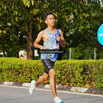 Runner Photo 8400158
