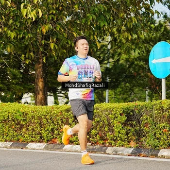 Runner Photo 8400171