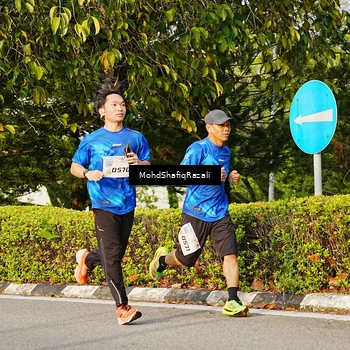Runner Photo 8400199