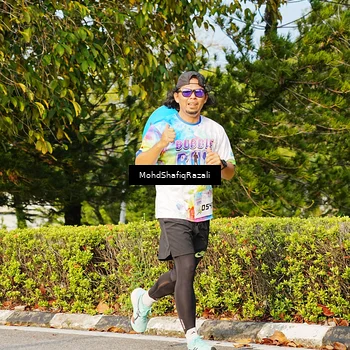 Runner Photo 8400221