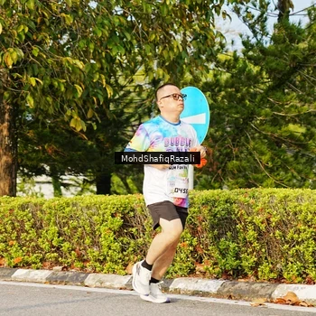 Runner Photo 8400231