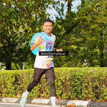 Runner Photo 8400232