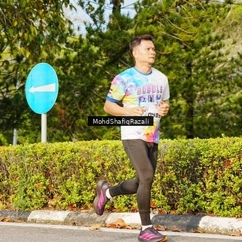 Runner Photo 8400246