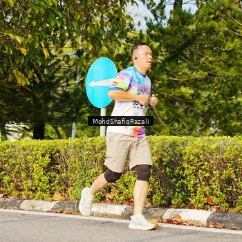 Runner Photo 8400251