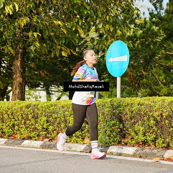 Runner Photo 8400253
