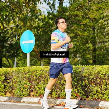Runner Photo 8400266