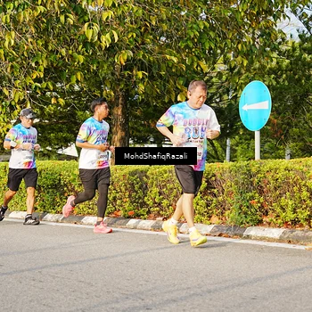 Runner Photo 8400269