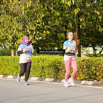 Runner Photo 8400285
