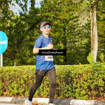 Runner Photo 8400293