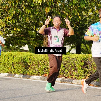 Runner Photo 8400297