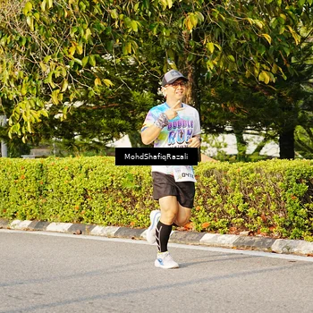 Runner Photo 8400319