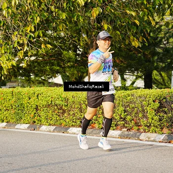 Runner Photo 8400331