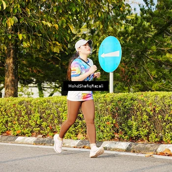 Runner Photo 8400338