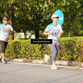 Runner Photo 8400348
