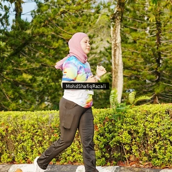 Runner Photo 8400359