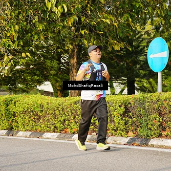 Runner Photo 8400377